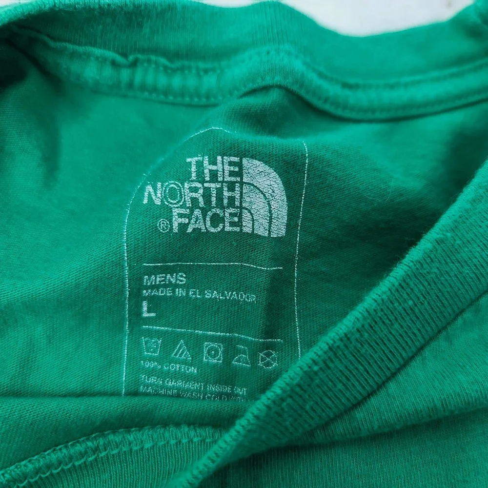 The North Face Men's Large T-Shirt 